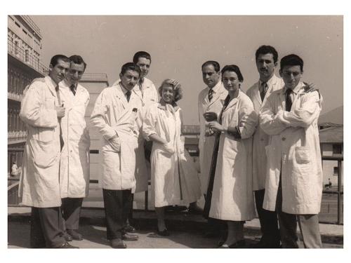 Alumnas de la escuela de medicina de la Universidad de Chile