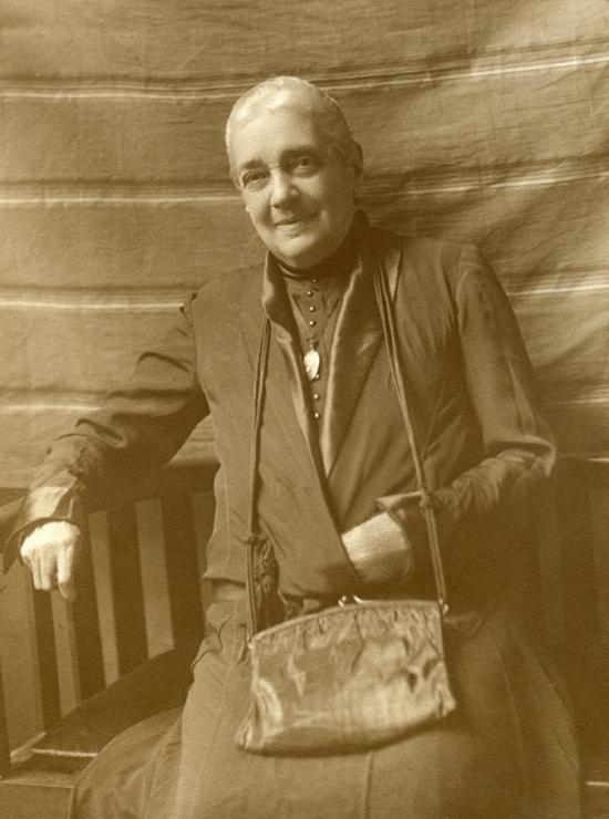 Victoria Subercaseaux, 1930