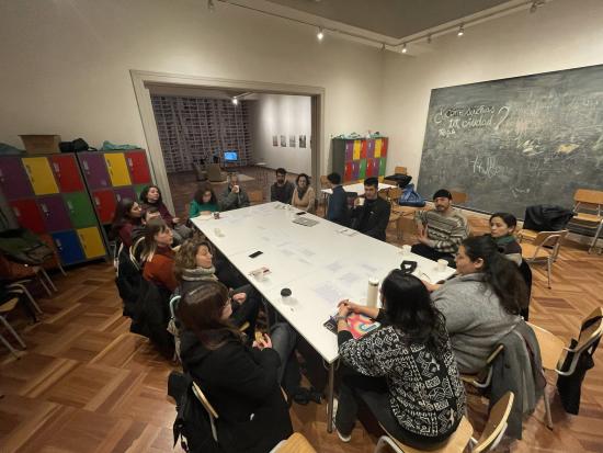 Comienza segundo proceso de cocreación artística de Museo Ciudadano, "Objetos autobiográficos del barrio Bustamante"
