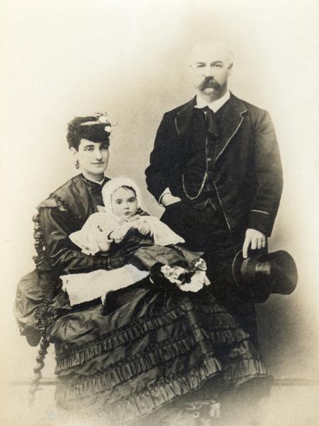 Benjamín Vicuña Mackenna, Victoria Subercaseaux y su hija Blanca. París 1870